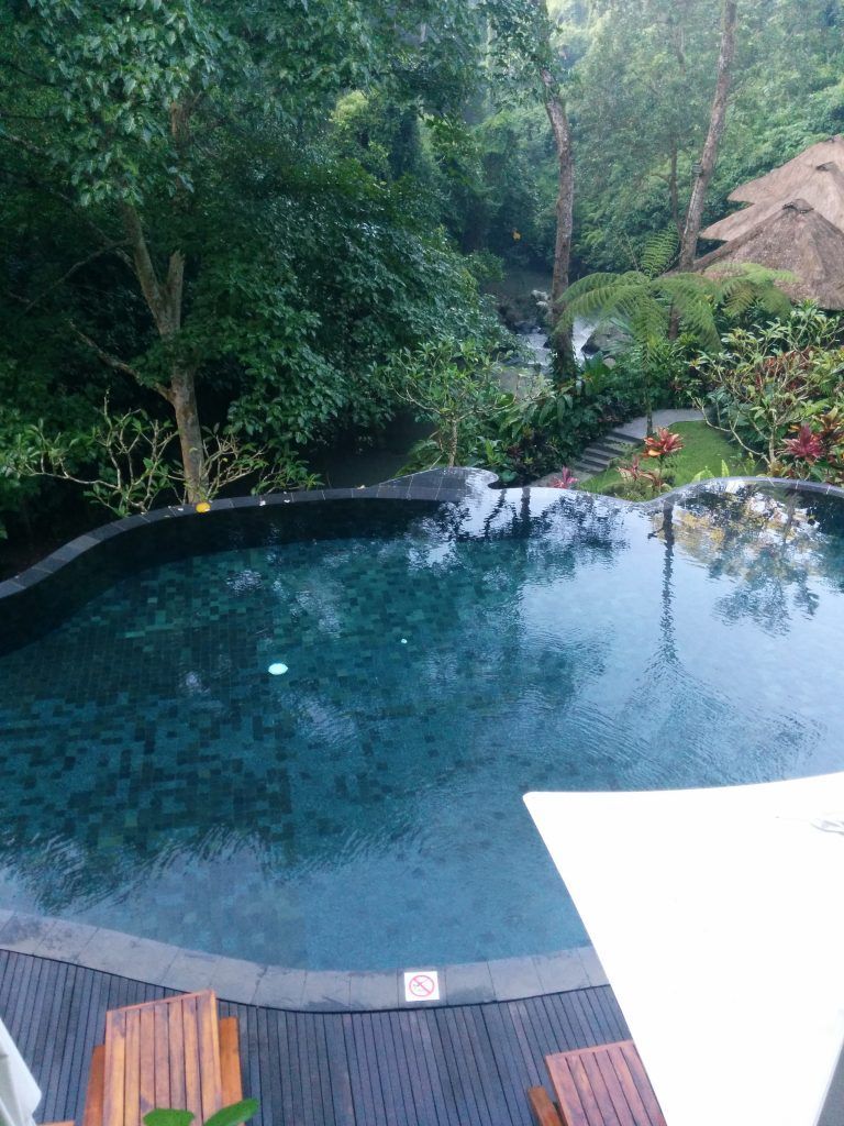 ViajesFreya/Blog/Mis-Viajes/Piscina-en-el-hotel-maya