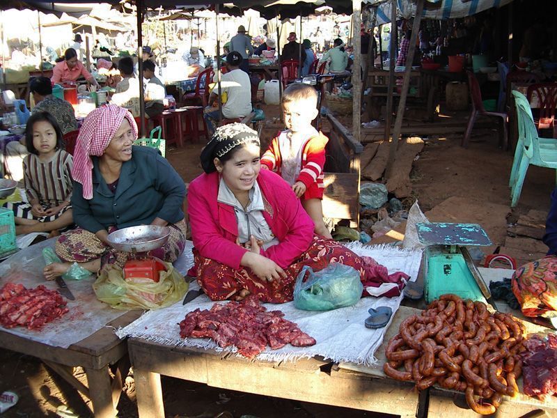 Ratanakiri-mercado- camboya